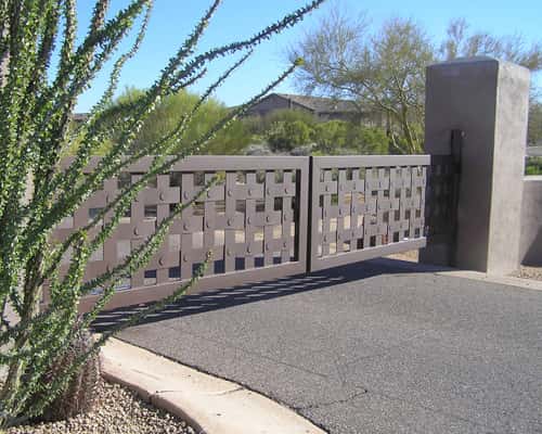 Driveway Gates Phoenix | Sun King Fencing & Gates