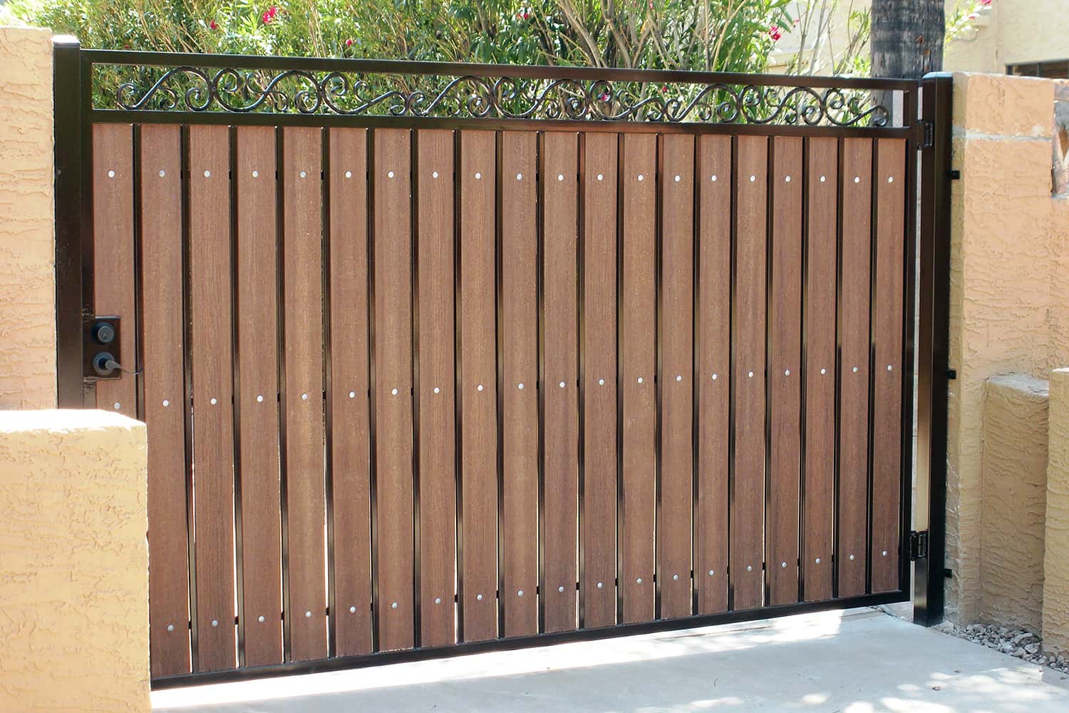 Decorative 3-Rail Driveway Gate